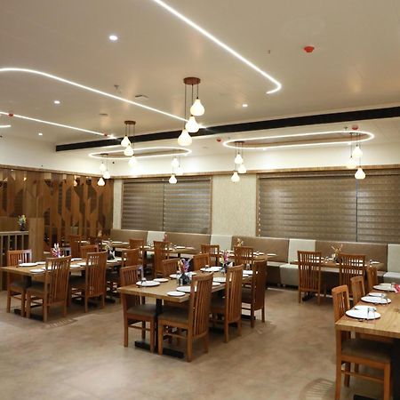 Hotel Aditya Mansingh Inn Somnāth المظهر الخارجي الصورة