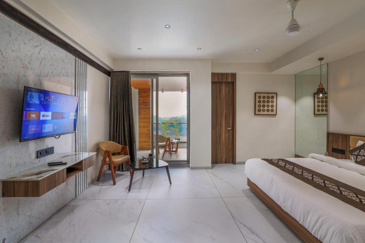 Hotel Aditya Mansingh Inn Somnāth المظهر الخارجي الصورة