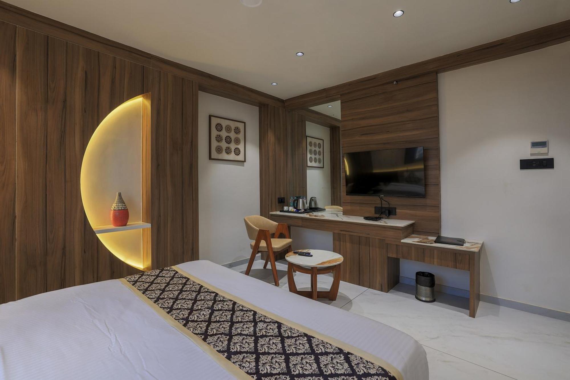 Hotel Aditya Mansingh Inn Somnāth المظهر الخارجي الصورة