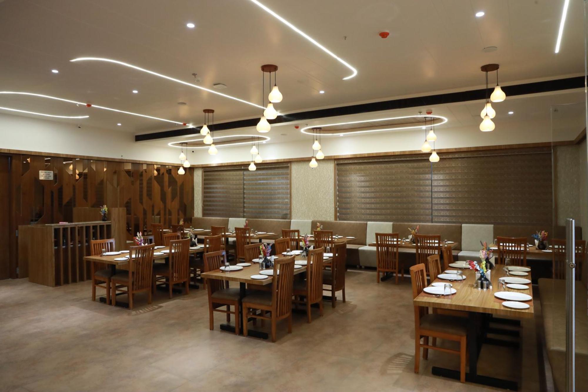Hotel Aditya Mansingh Inn Somnāth المظهر الخارجي الصورة