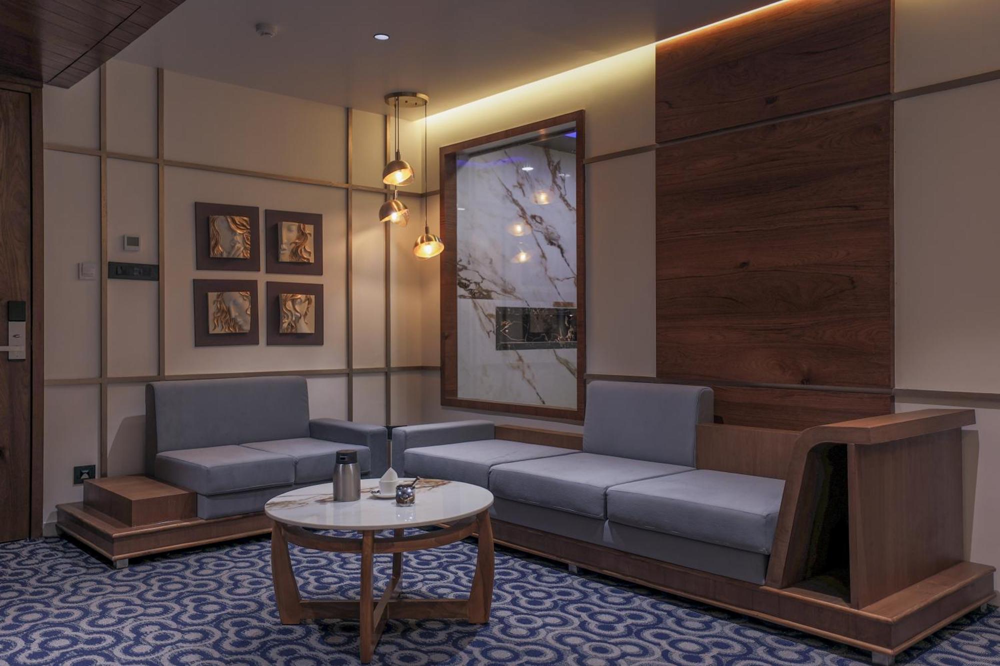 Hotel Aditya Mansingh Inn Somnāth المظهر الخارجي الصورة