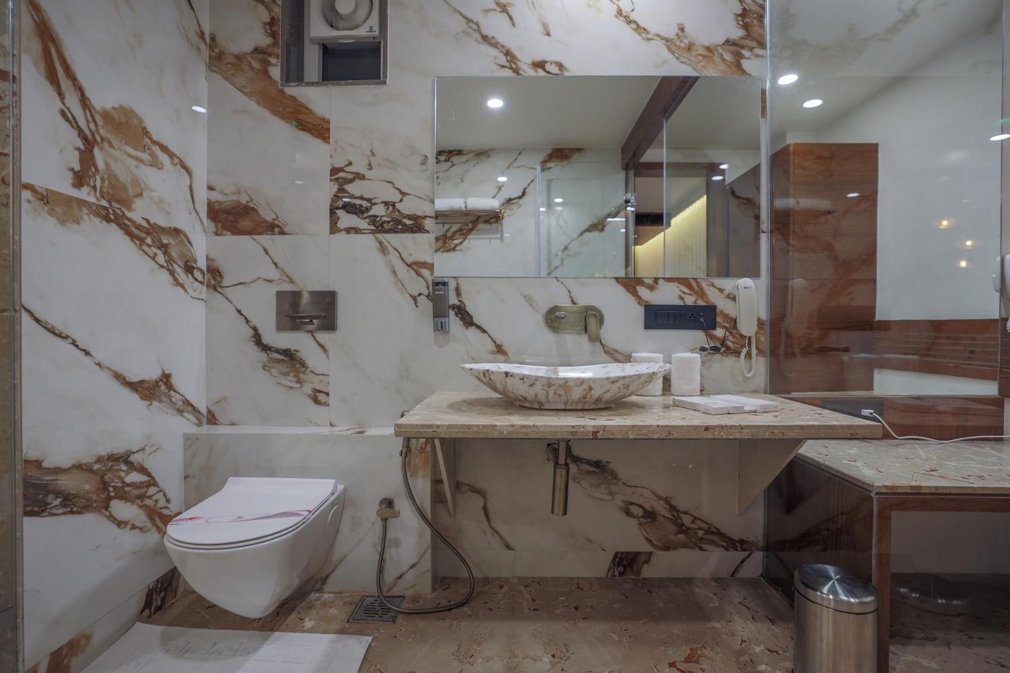 Hotel Aditya Mansingh Inn Somnāth المظهر الخارجي الصورة